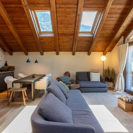 Villa 4br Chalet Piazzale Della Funivia - What'app - 0039-3512-039-610 - For Reservations! *